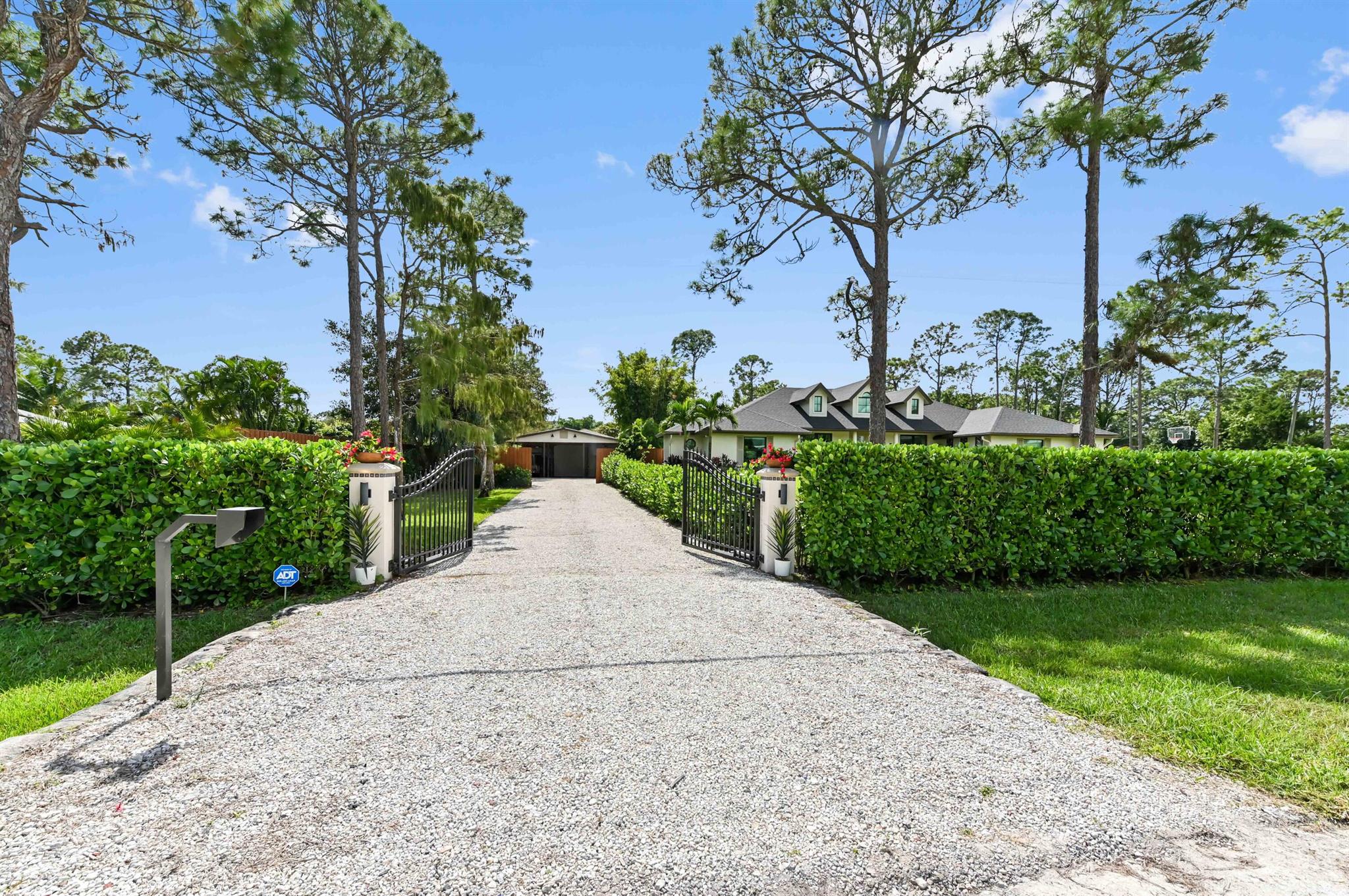 17466 31st Road N