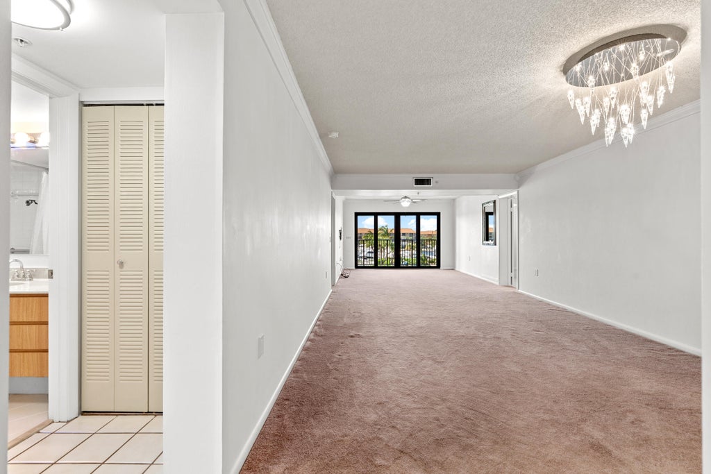 Photo of 601 SEAFARER Circle #405, Jupiter, FL 33477 (MLS # B26094567)
