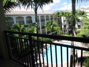 SAN RAPHAEL CONDO - Residential