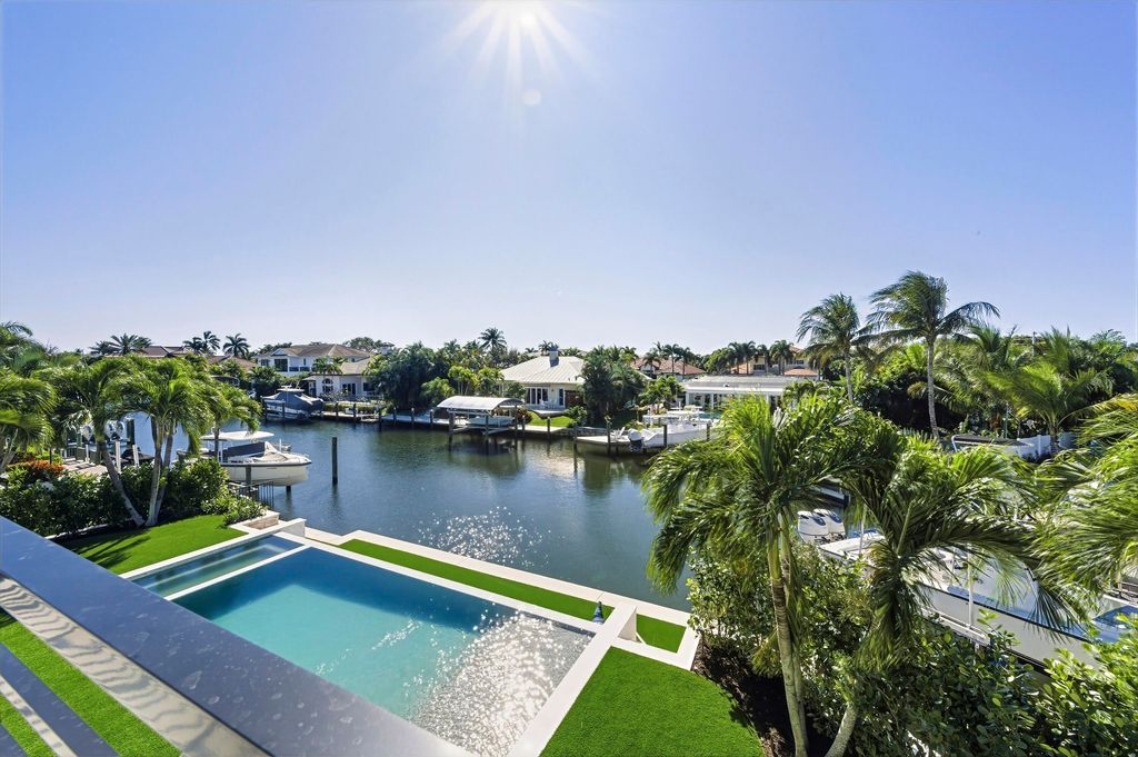 Photo of 2442 Bay Circle, Palm Beach Gardens, FL 33410 (MLS # R11167163)