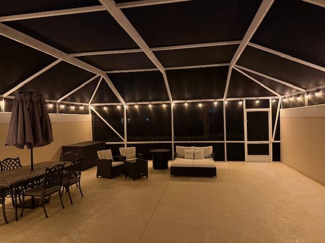 CATALINA LAKES - Residential