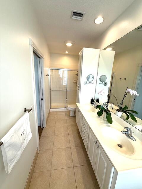 CATALINA LAKES - Residential