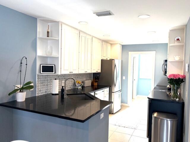 CATALINA LAKES - Residential