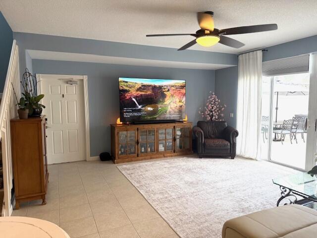 CATALINA LAKES - Residential