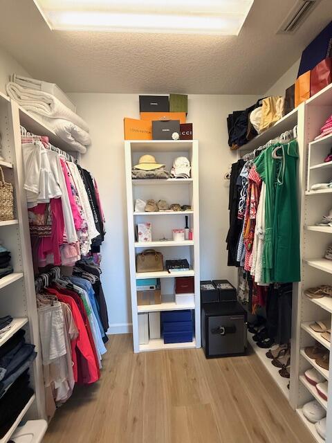 CATALINA LAKES - Residential