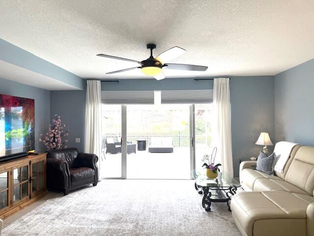 CATALINA LAKES - Residential