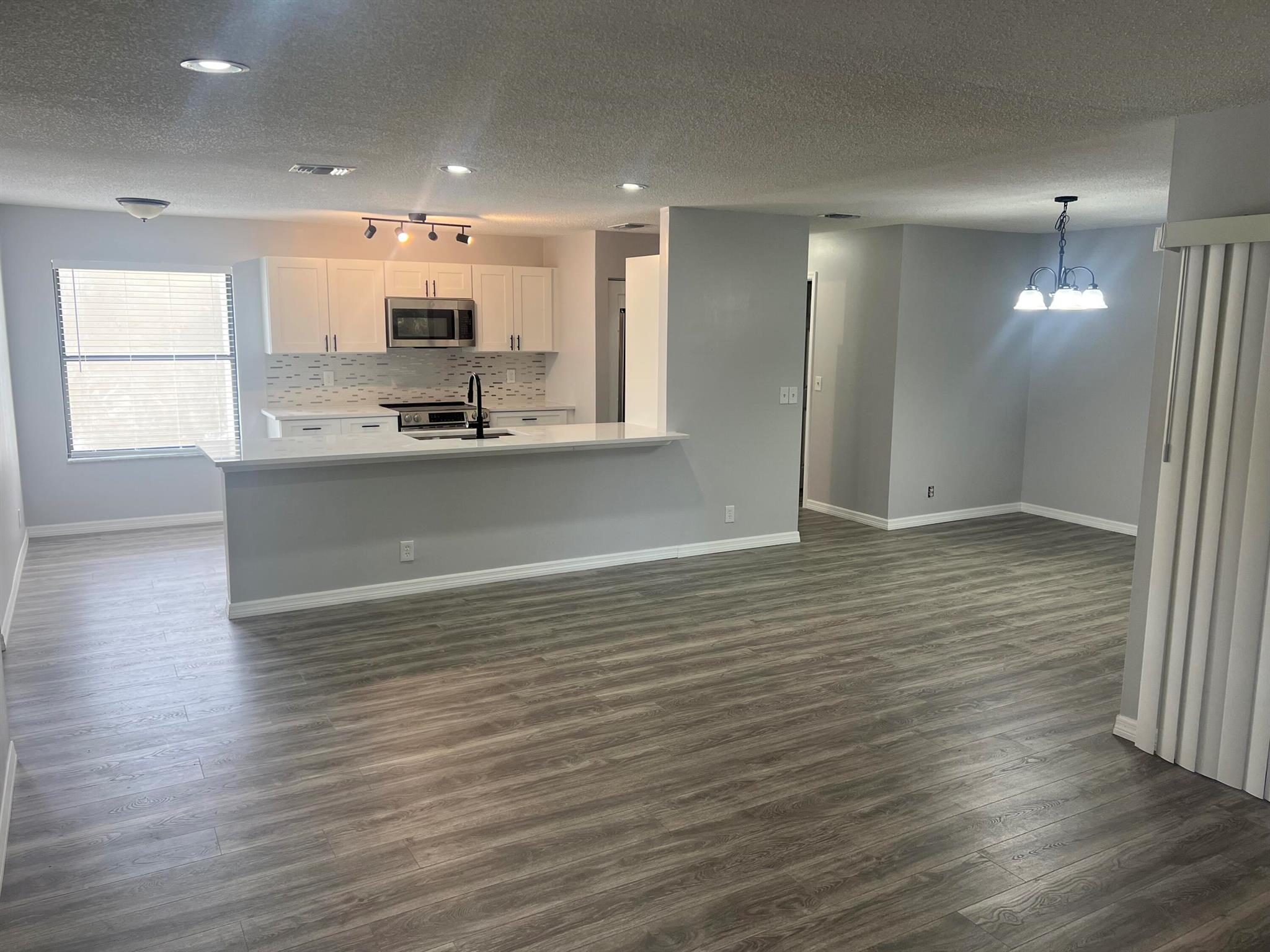 5975 Forest Grove Drive 2