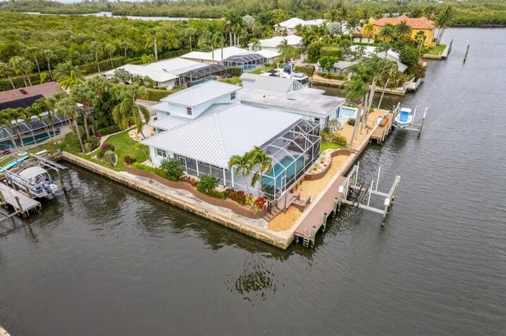 Photo of 10708 SE Flotilla Court, Hobe Sound, FL 33455 (MLS # R10777980)