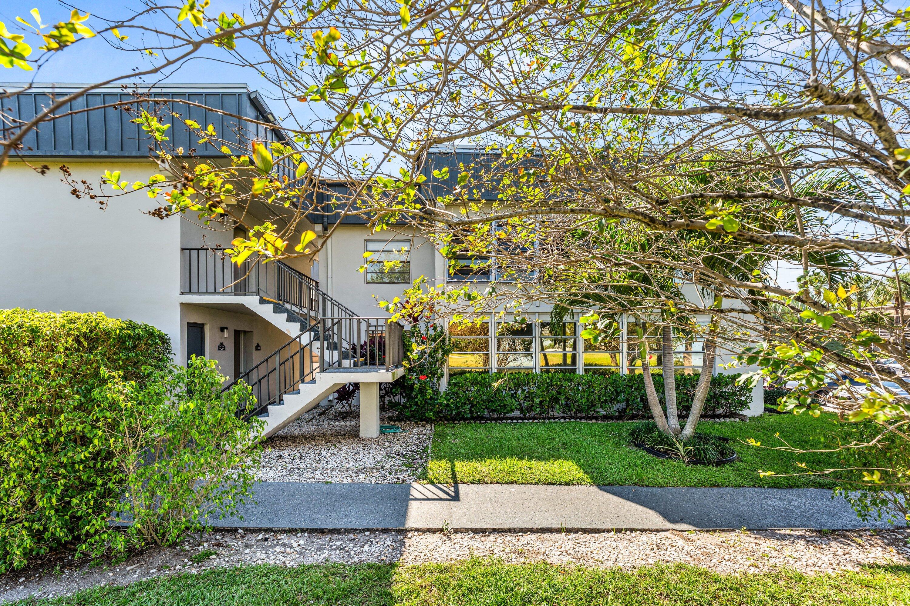 KINGS POINT PIEDMONT CONDOS - Residential