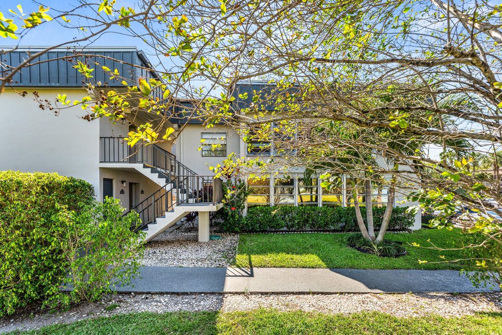 Photo of 551 Piedmont, Delray Beach, FL 33484 (MLS # B26006899)