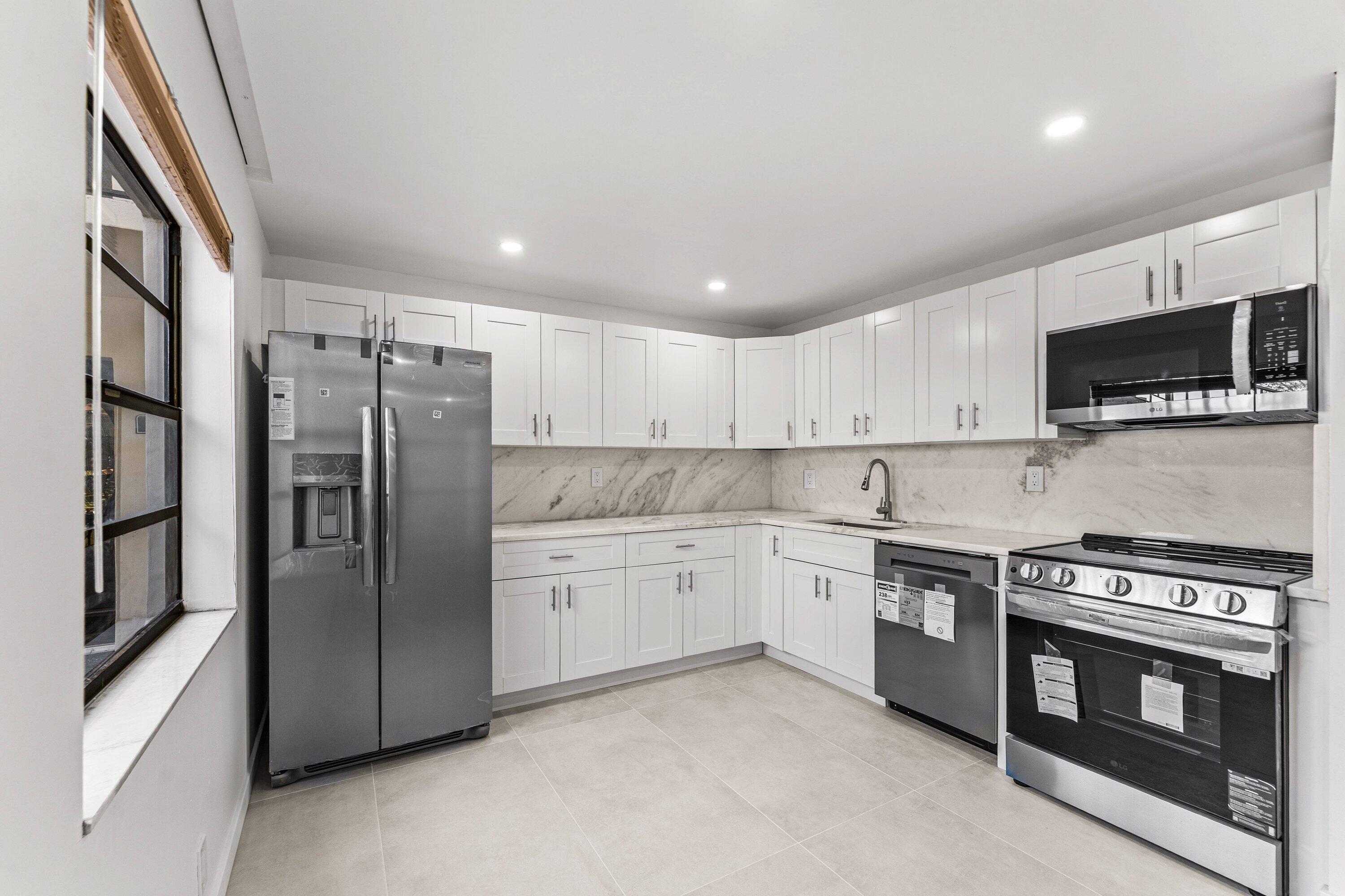 KINGS POINT PIEDMONT CONDOS - Residential