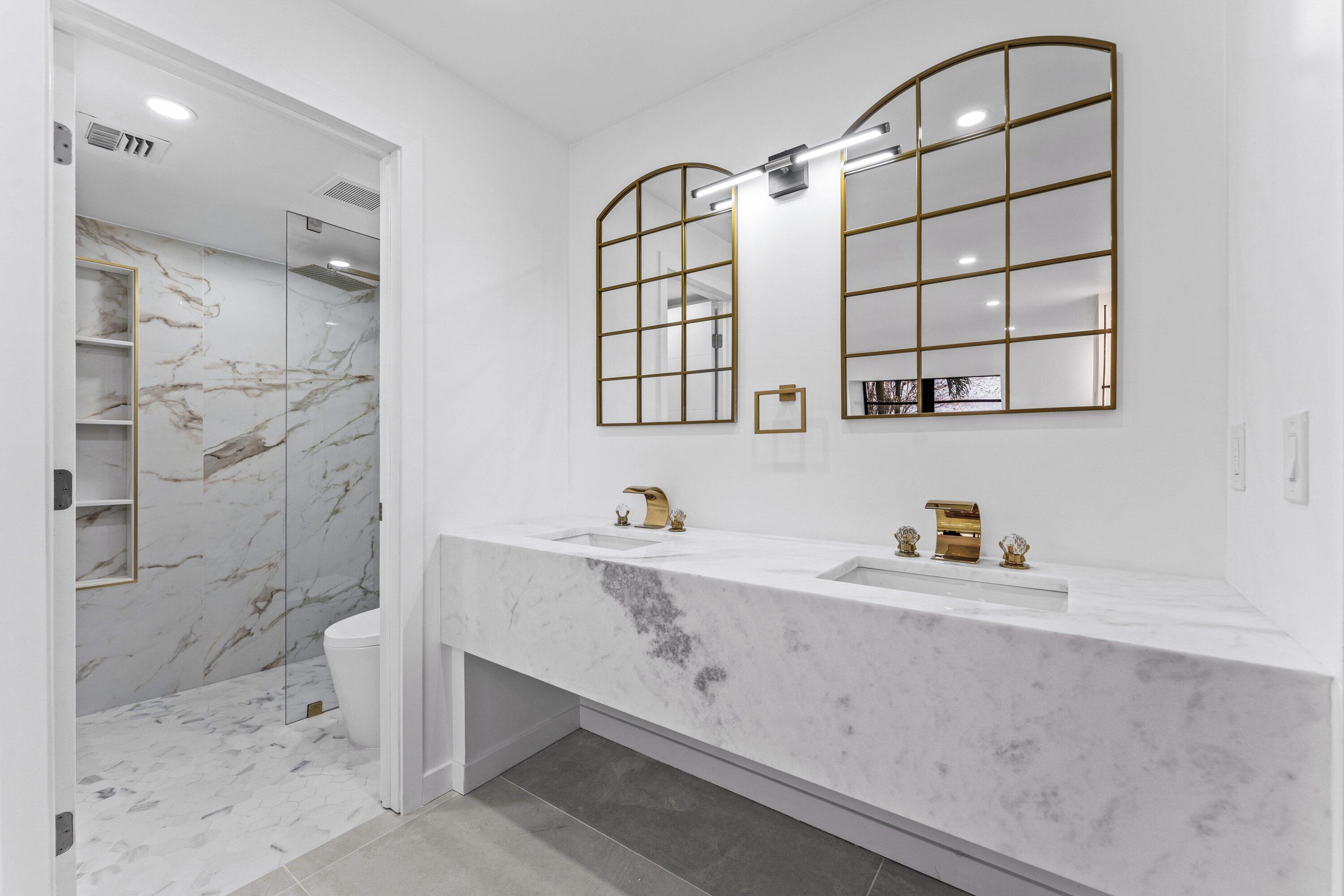 KINGS POINT PIEDMONT CONDOS - Residential