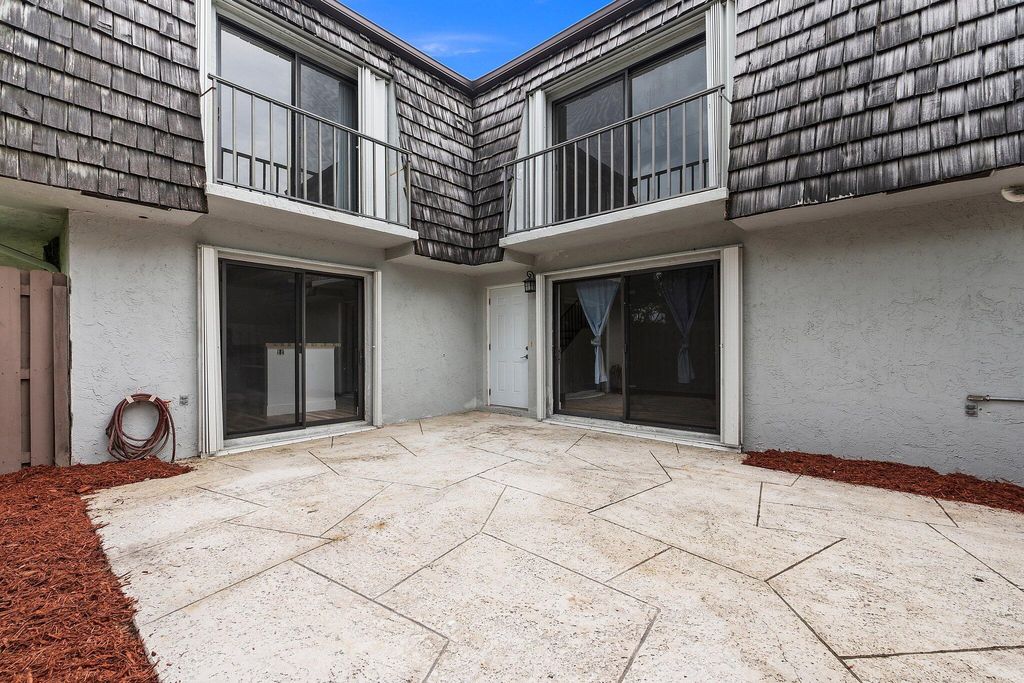 Photo of 762 NW 10th Terrace, Stuart, FL 34994 (MLS # R10995067)