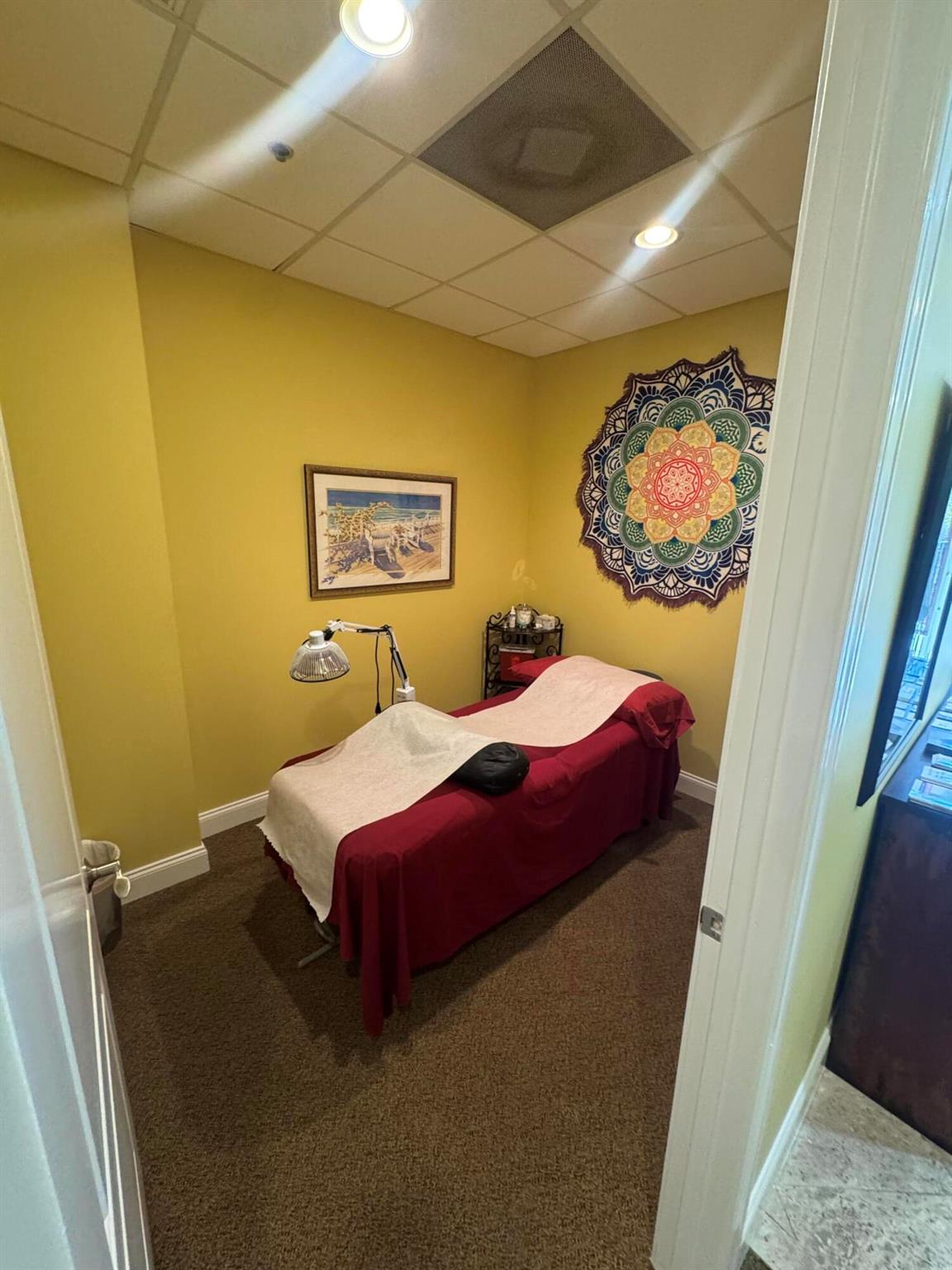 DOWNTOWN LOFTS CONDO - Commercial Sale