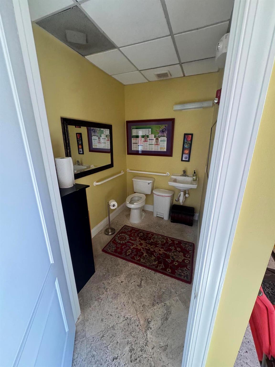 DOWNTOWN LOFTS CONDO - Commercial Sale