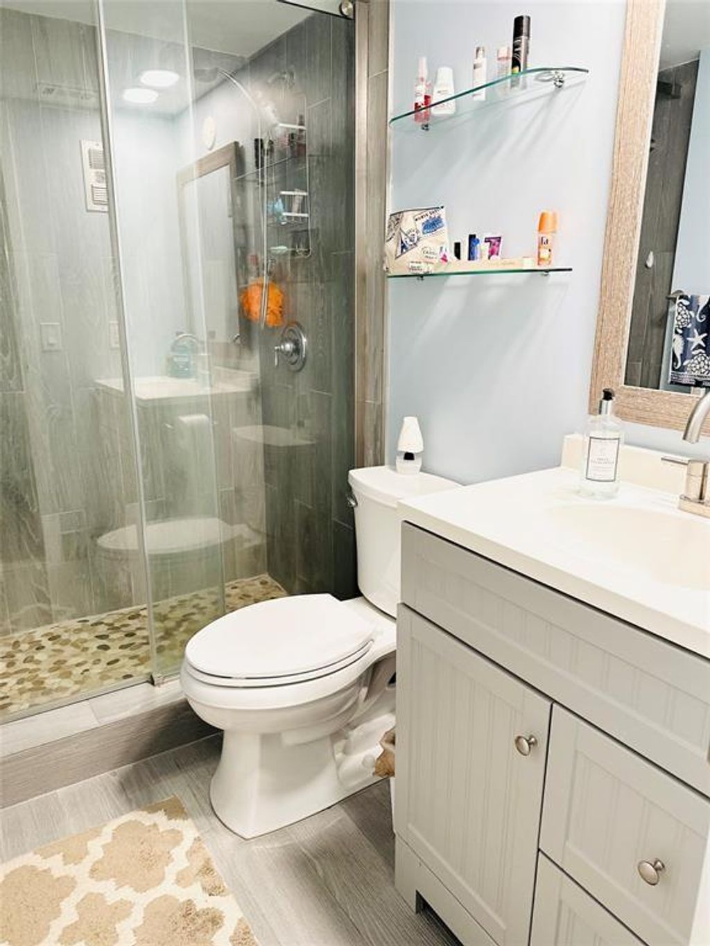 Photo of 5321 NE 24th Terrace #402A, Fort Lauderdale, FL 33308 (MLS # F10483110)