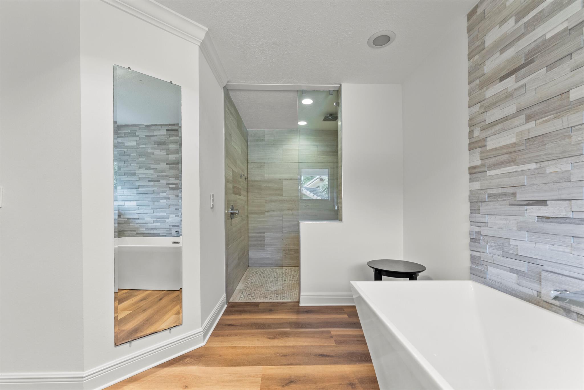 PARKSIDE - Residential