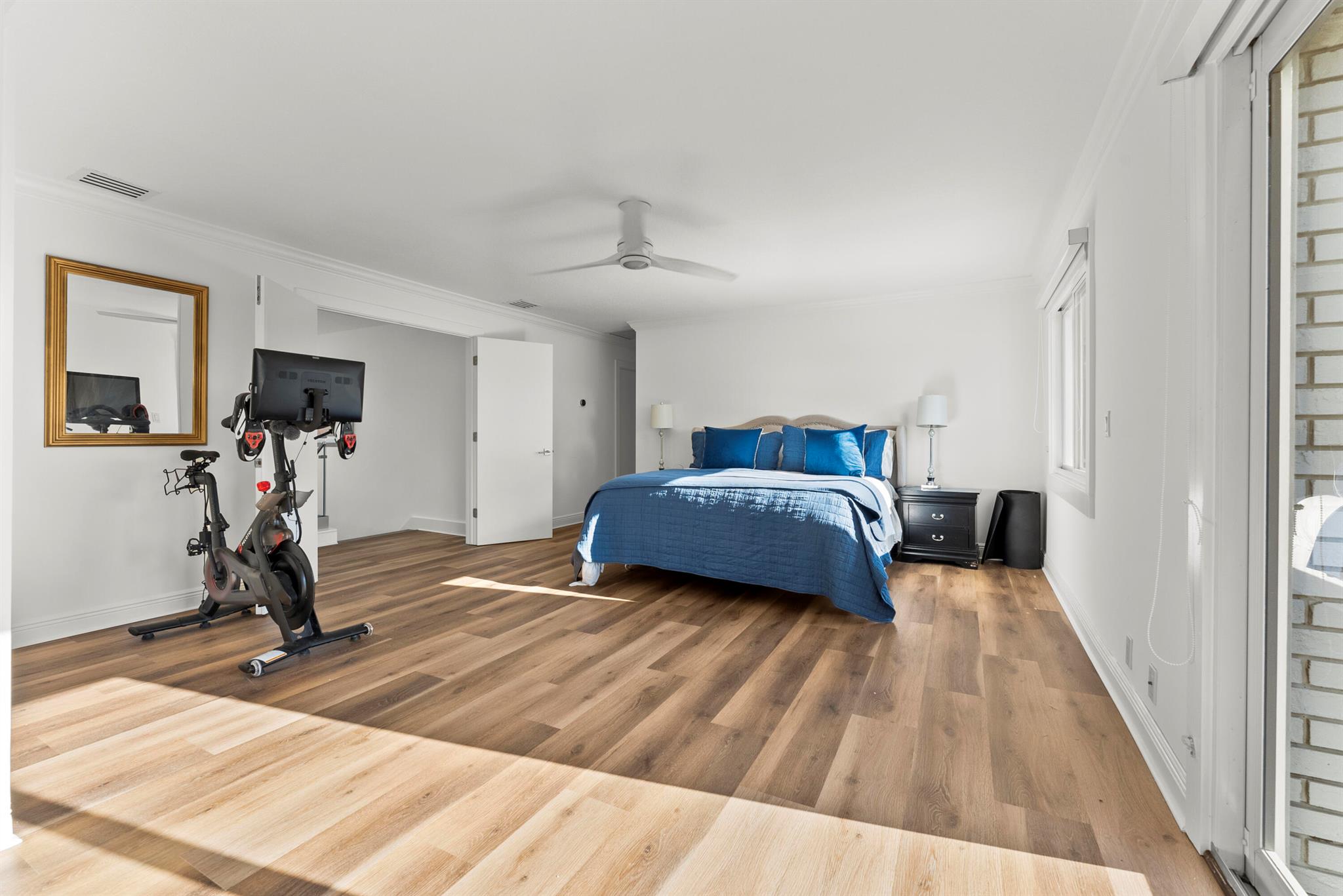 PARKSIDE - Residential