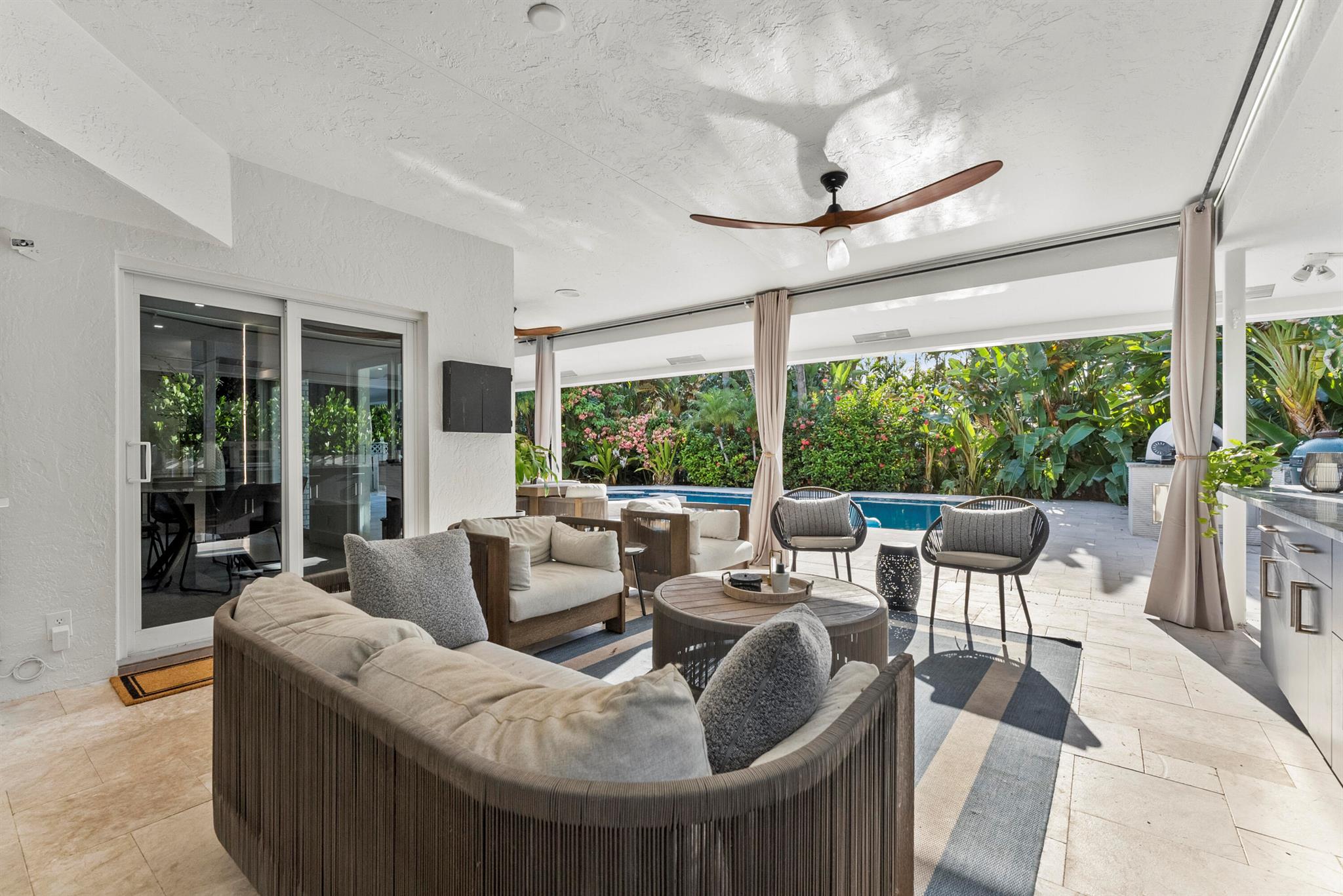 PARKSIDE - Residential