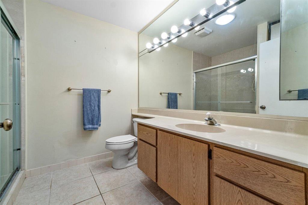 BLUFFS RIVER NORTH - Residential