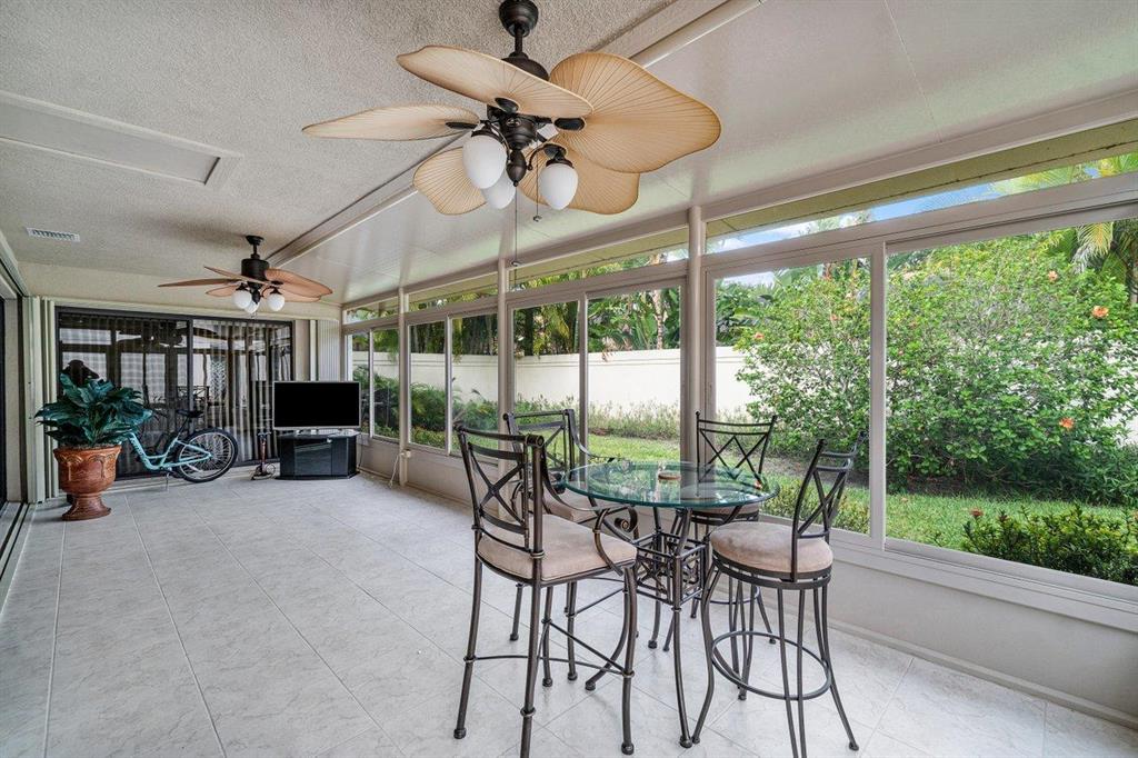 BLUFFS RIVER NORTH - Residential