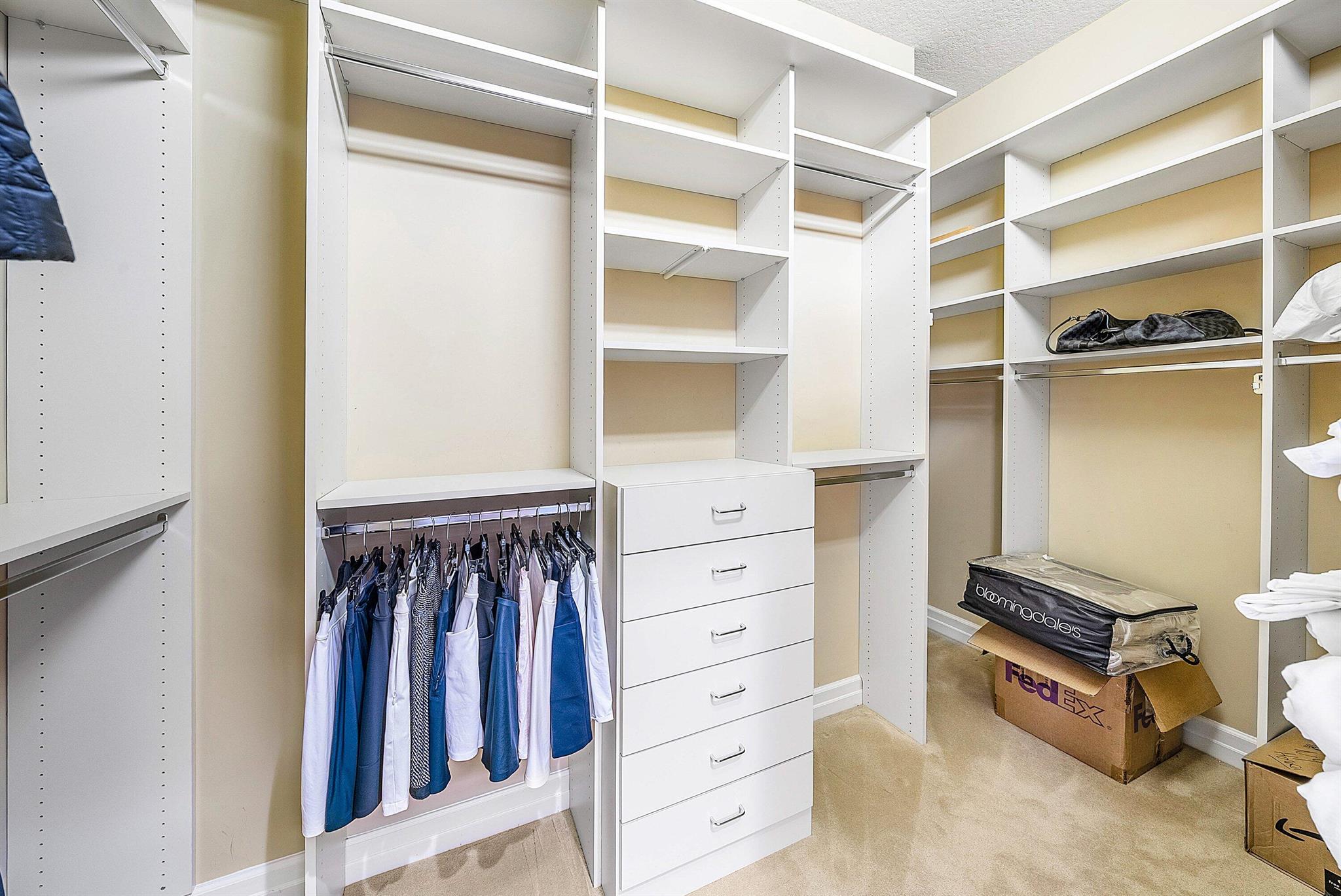 OLD MARSH GOLF CLUB - Residential