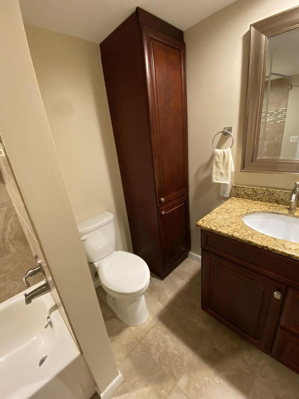 WATERWAY CLUB 8 - Residential Lease