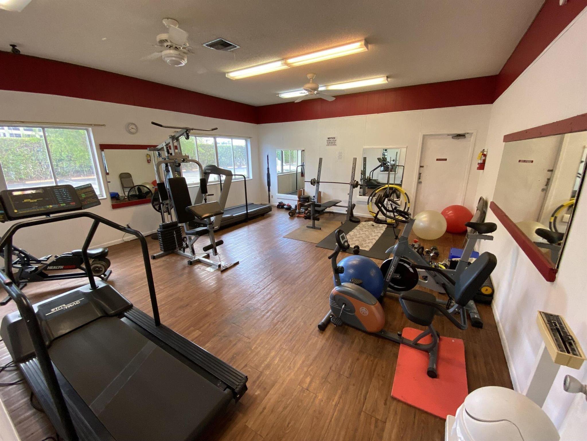 WATERWAY CLUB 8 - Residential Lease