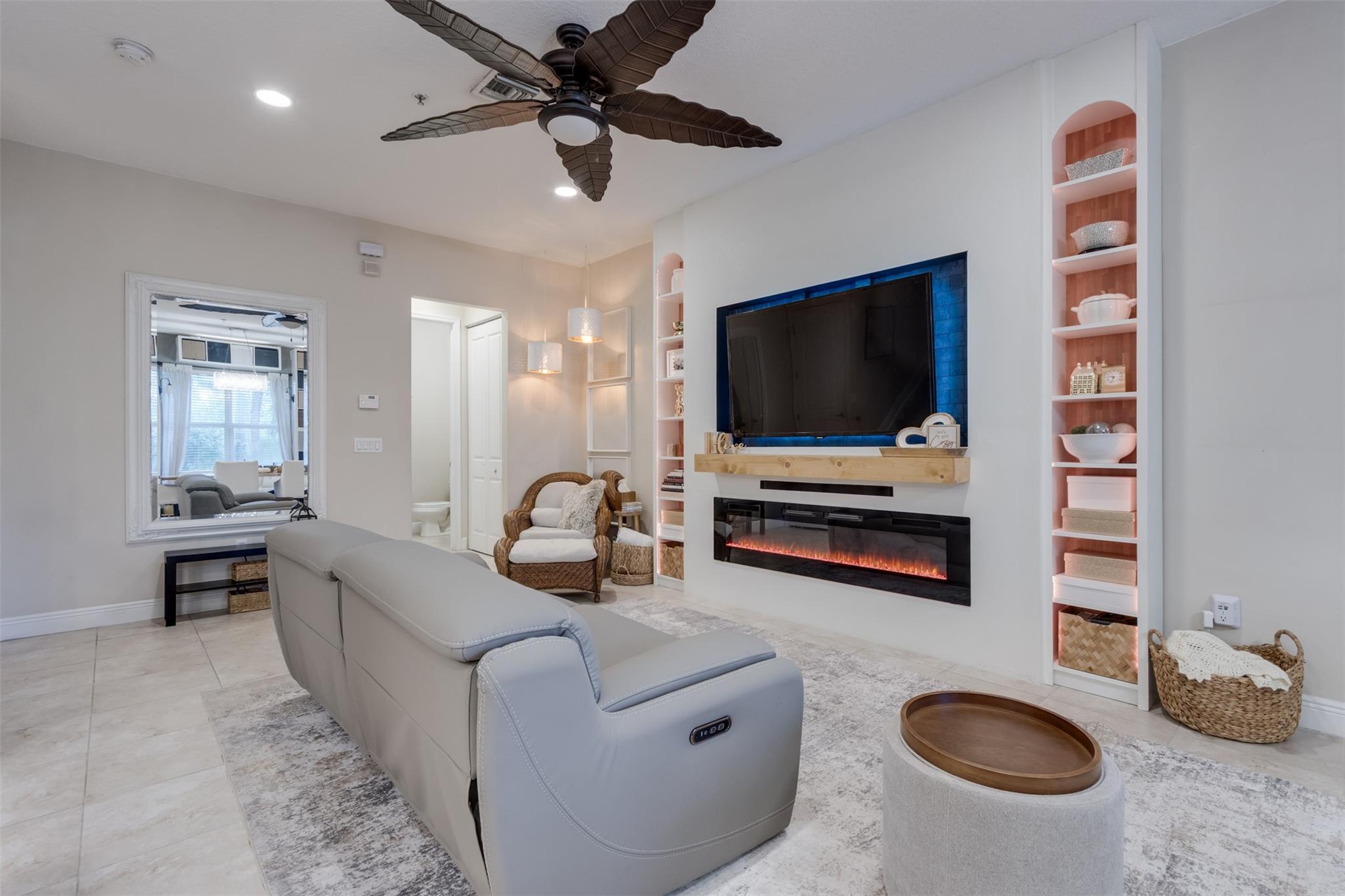 Centra Falls - Residential Lease