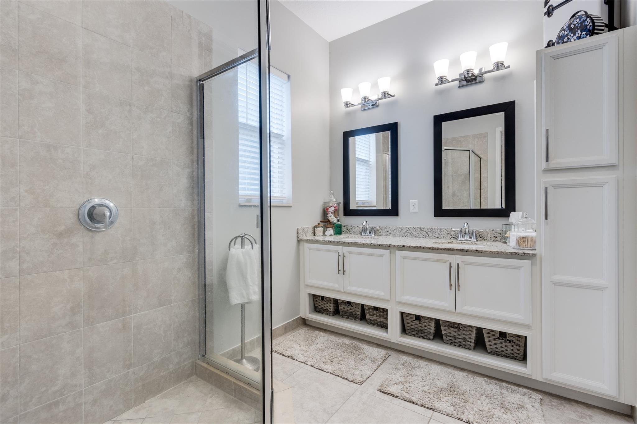 Centra Falls - Residential Lease