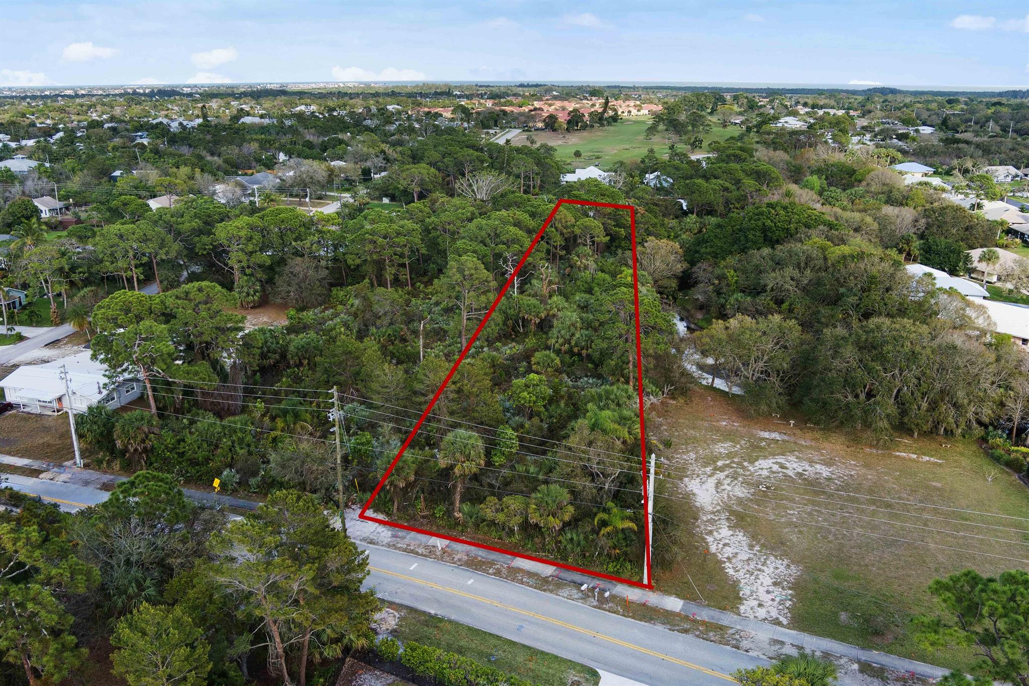 4975 SE Manatee Cove Road