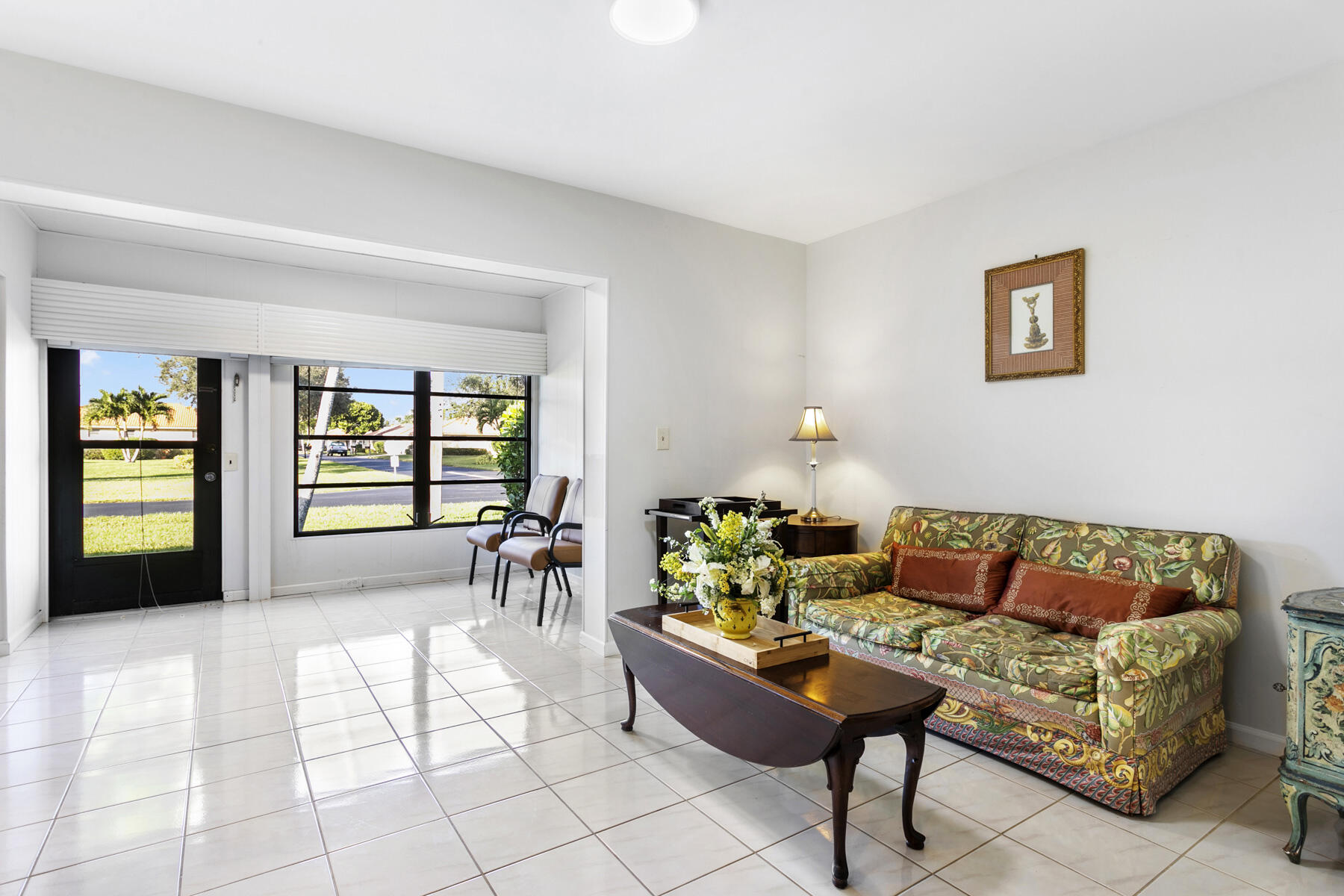 BENT TREE VILLAS WEST COND DECL FILED 3-13-80 - Residential