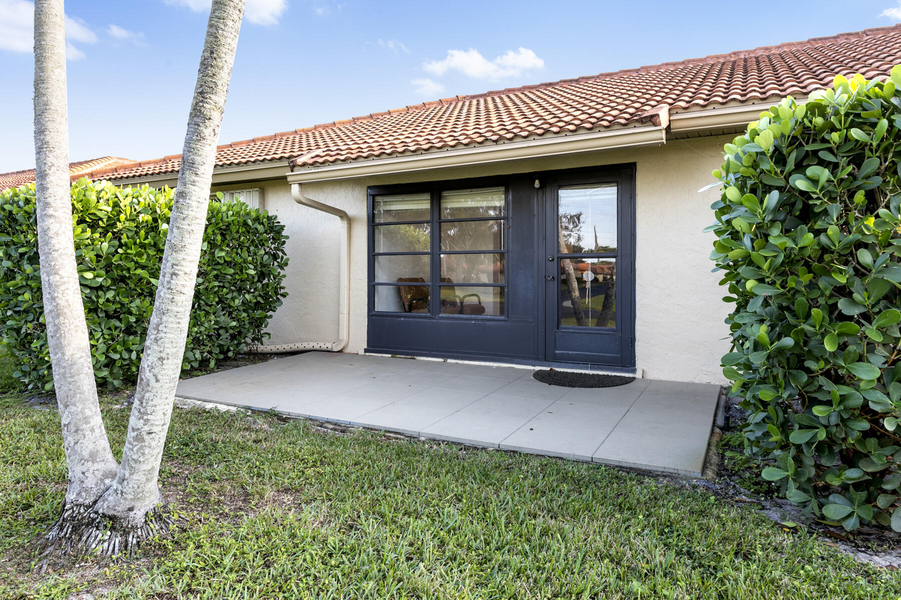 BENT TREE VILLAS WEST COND DECL FILED 3-13-80 - Residential