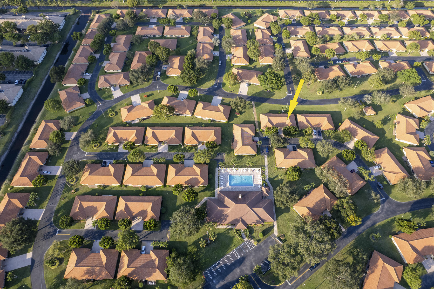 BENT TREE VILLAS WEST COND DECL FILED 3-13-80 - Residential