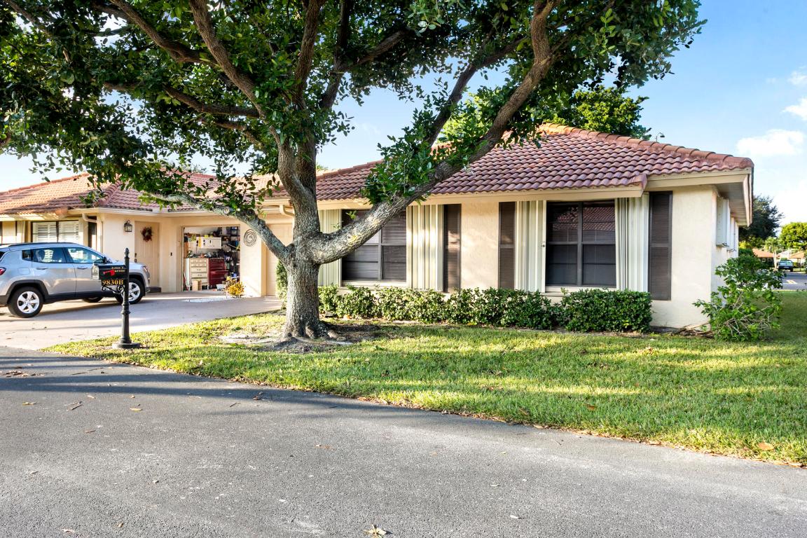 BENT TREE VILLAS WEST COND DECL FILED 3-13-80 - Residential