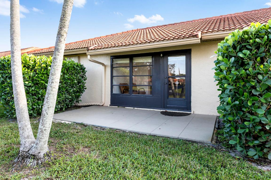 BENT TREE VILLAS WEST COND DECL FILED 3-13-80 - Residential