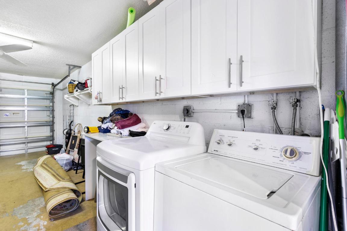 BENT TREE VILLAS WEST COND DECL FILED 3-13-80 - Residential