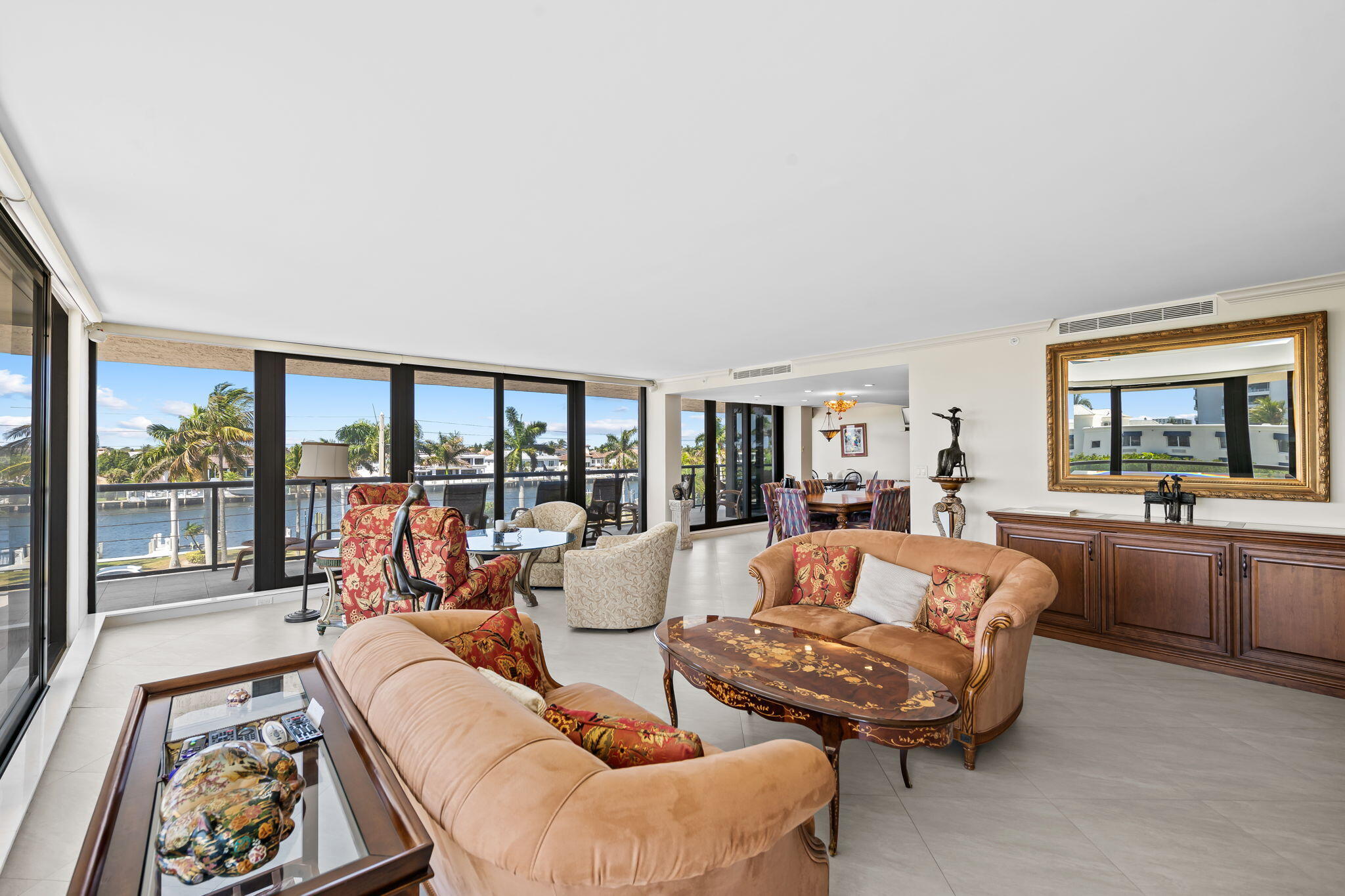 VILLA MAGNA CONDO - Residential