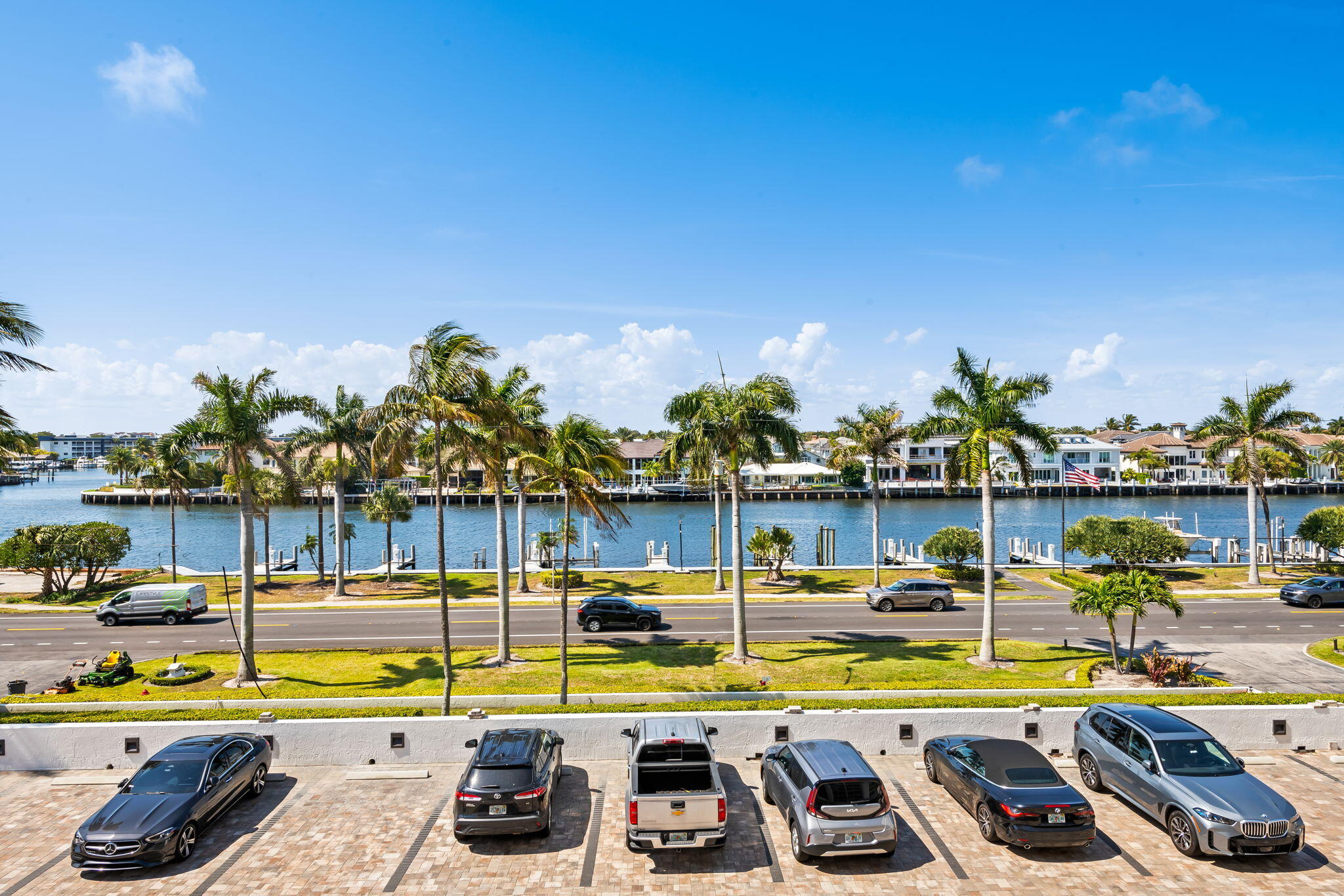 VILLA MAGNA CONDO - Residential