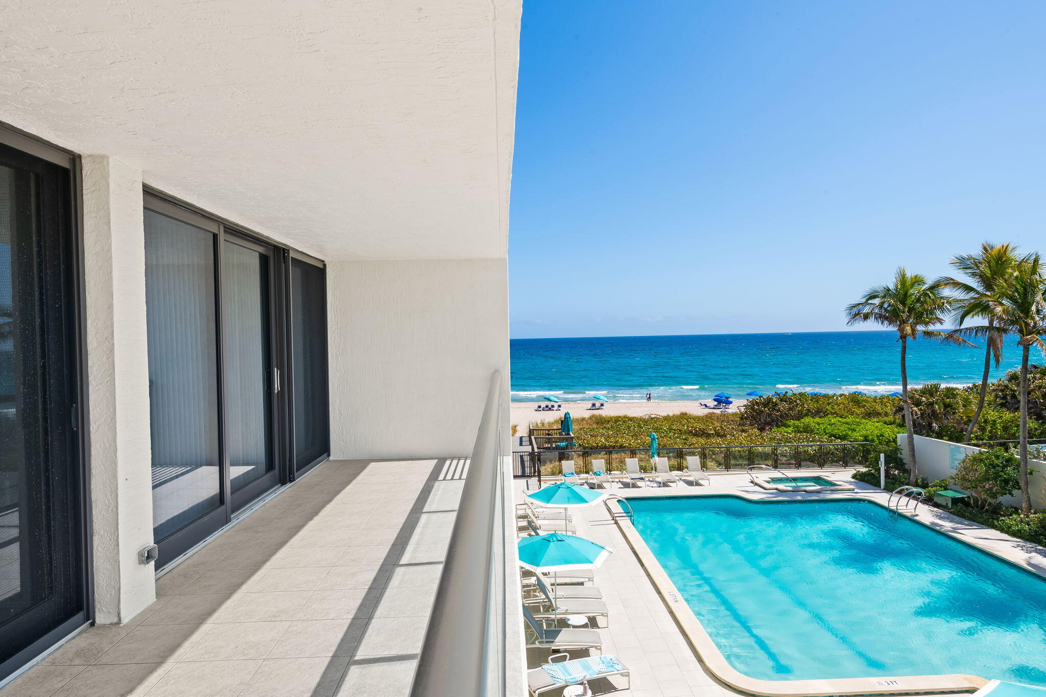 2727 S Ocean Boulevard 404