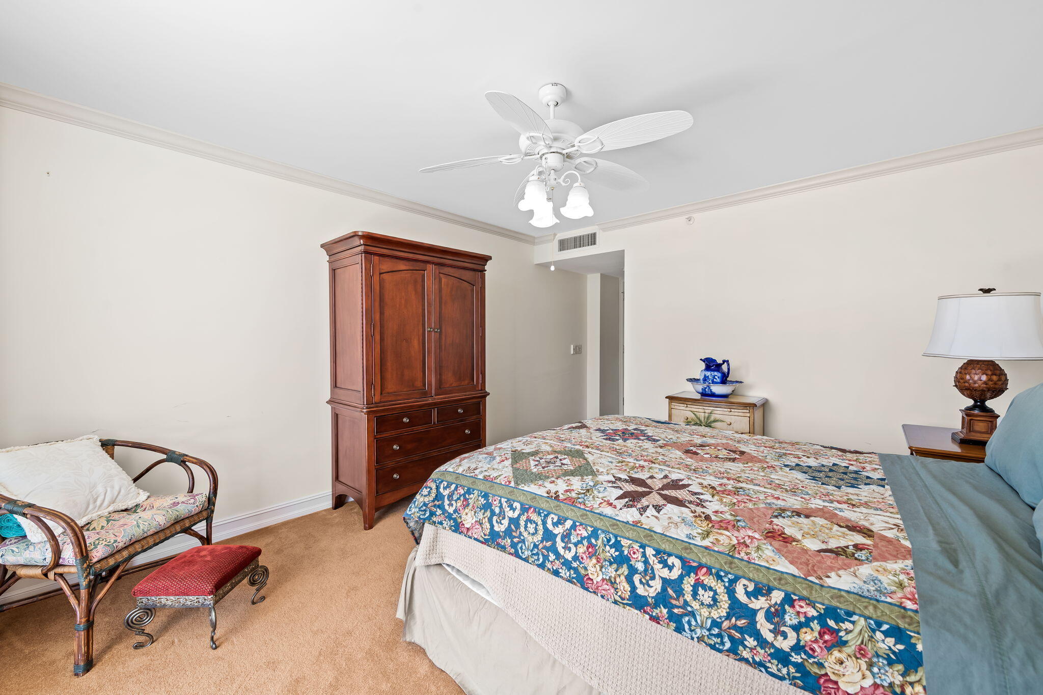 VILLA MAGNA CONDO - Residential