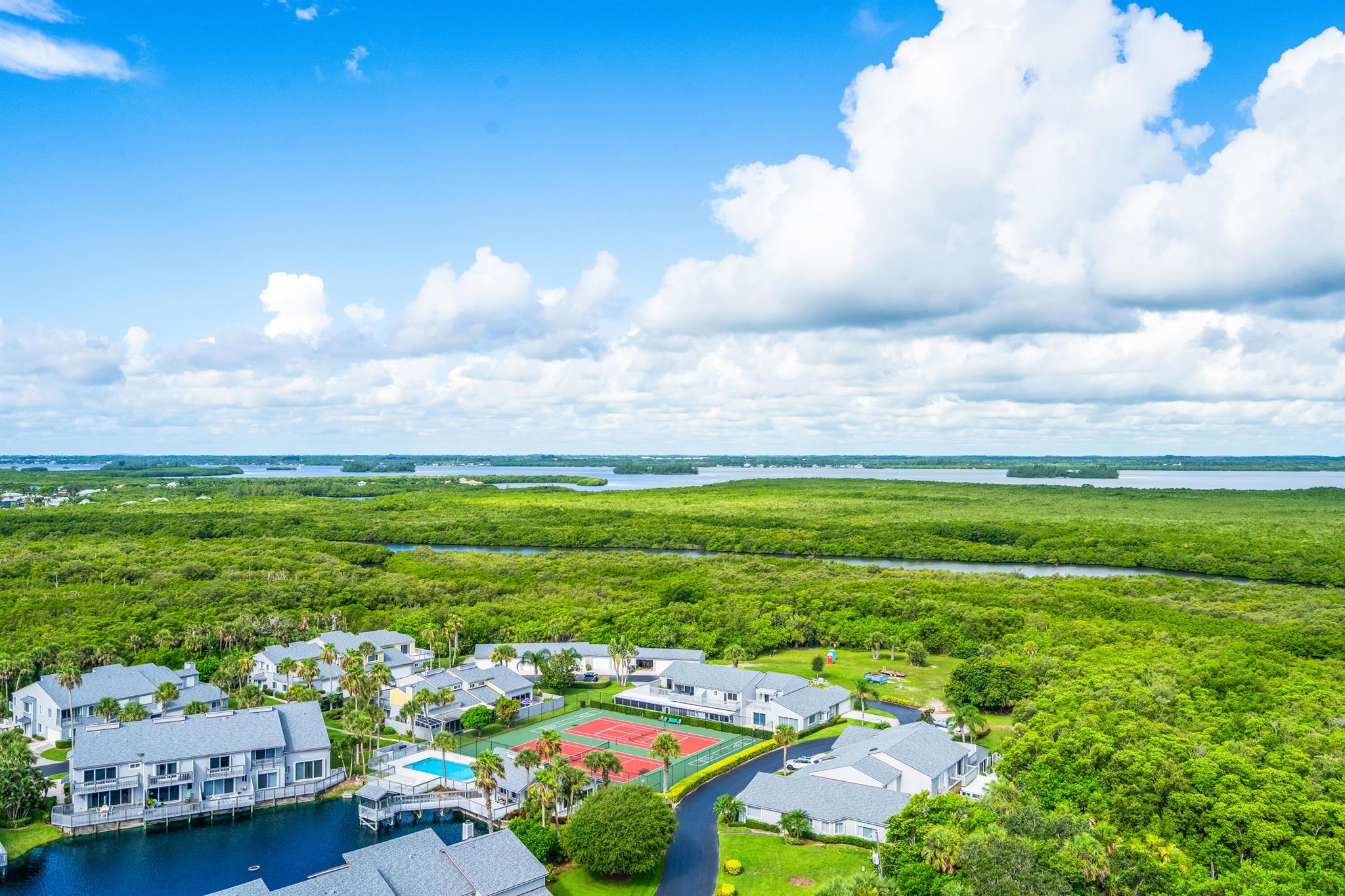 ATLANTIC VIEW BEACH CLUB - Residential