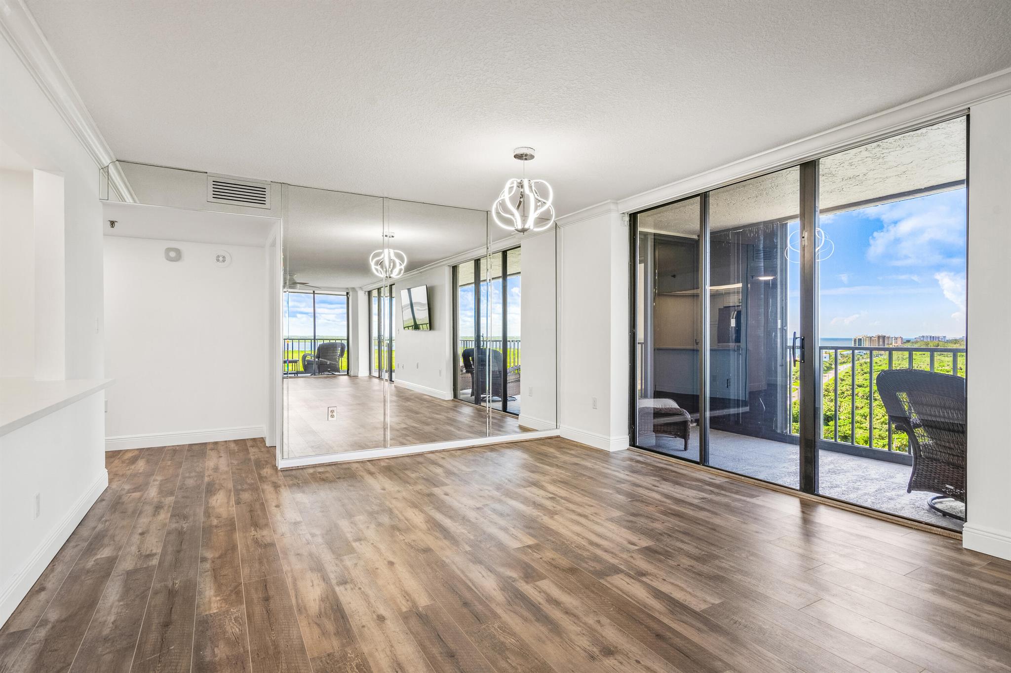 ATLANTIC VIEW BEACH CLUB - Residential