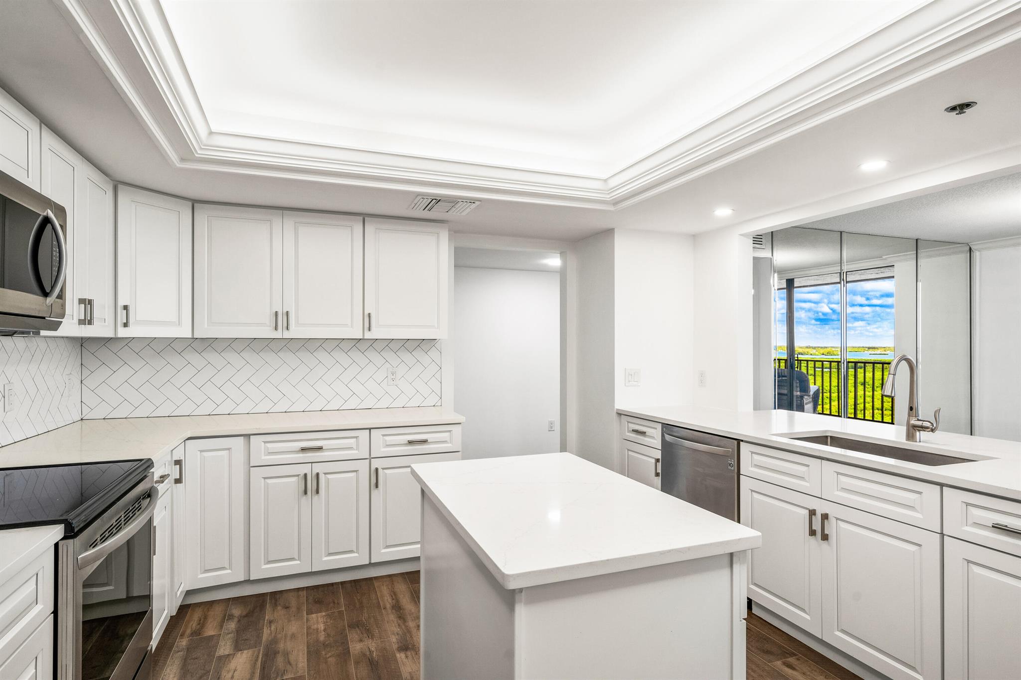 ATLANTIC VIEW BEACH CLUB - Residential