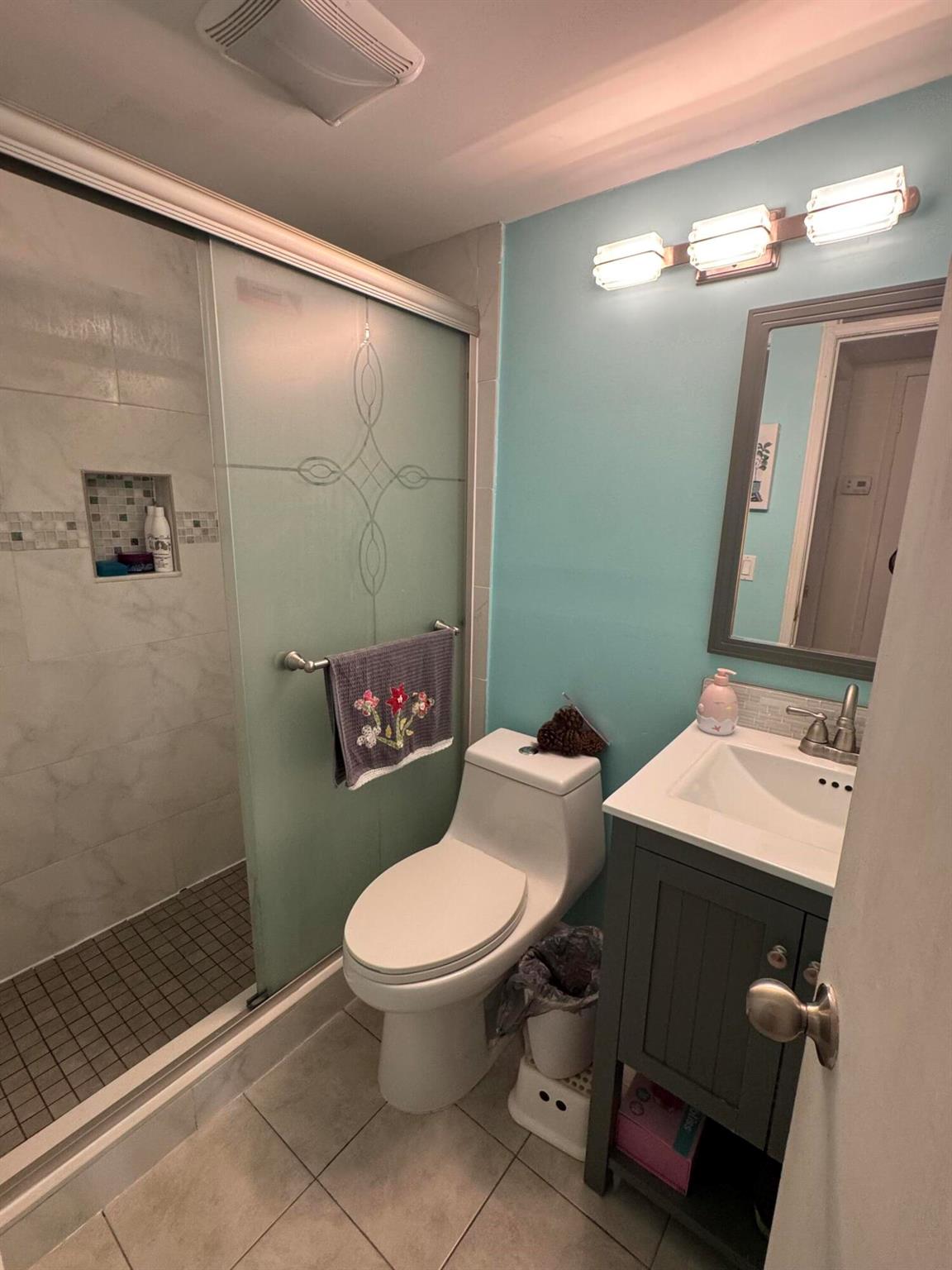 WINCAST ARMS NORTH CONDO - Residential