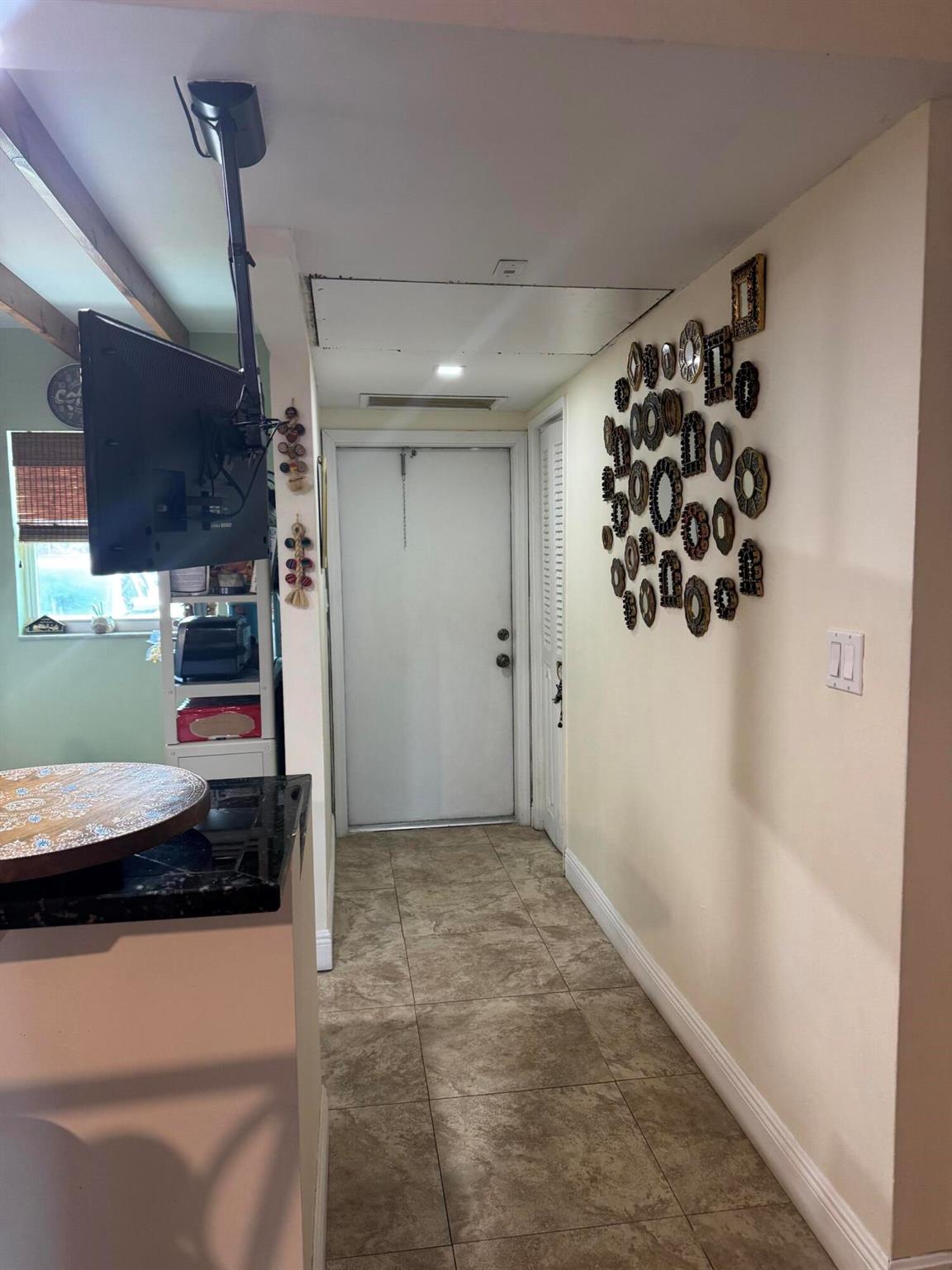 WINCAST ARMS NORTH CONDO - Residential