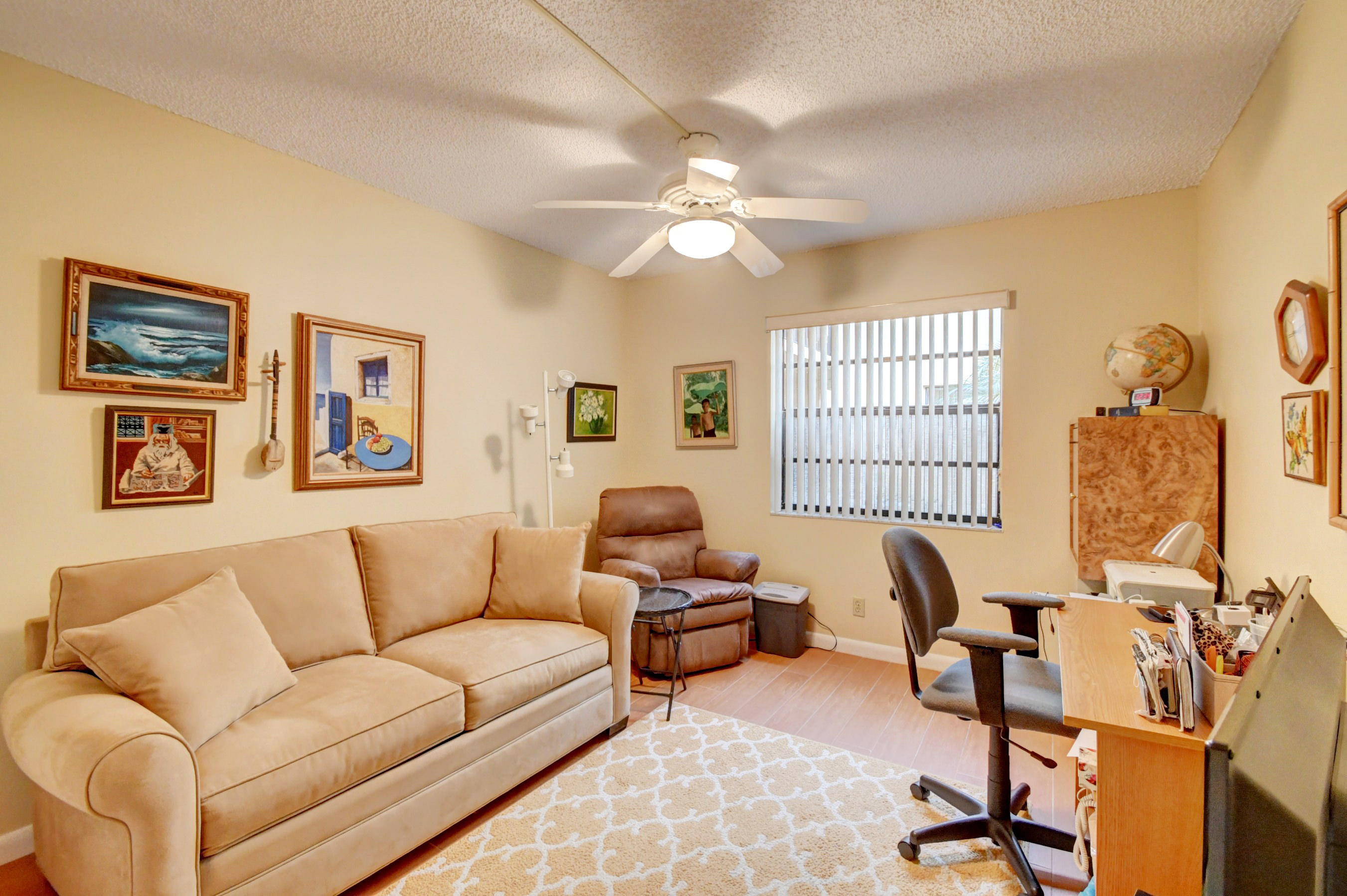 KINGS POINT - Residential