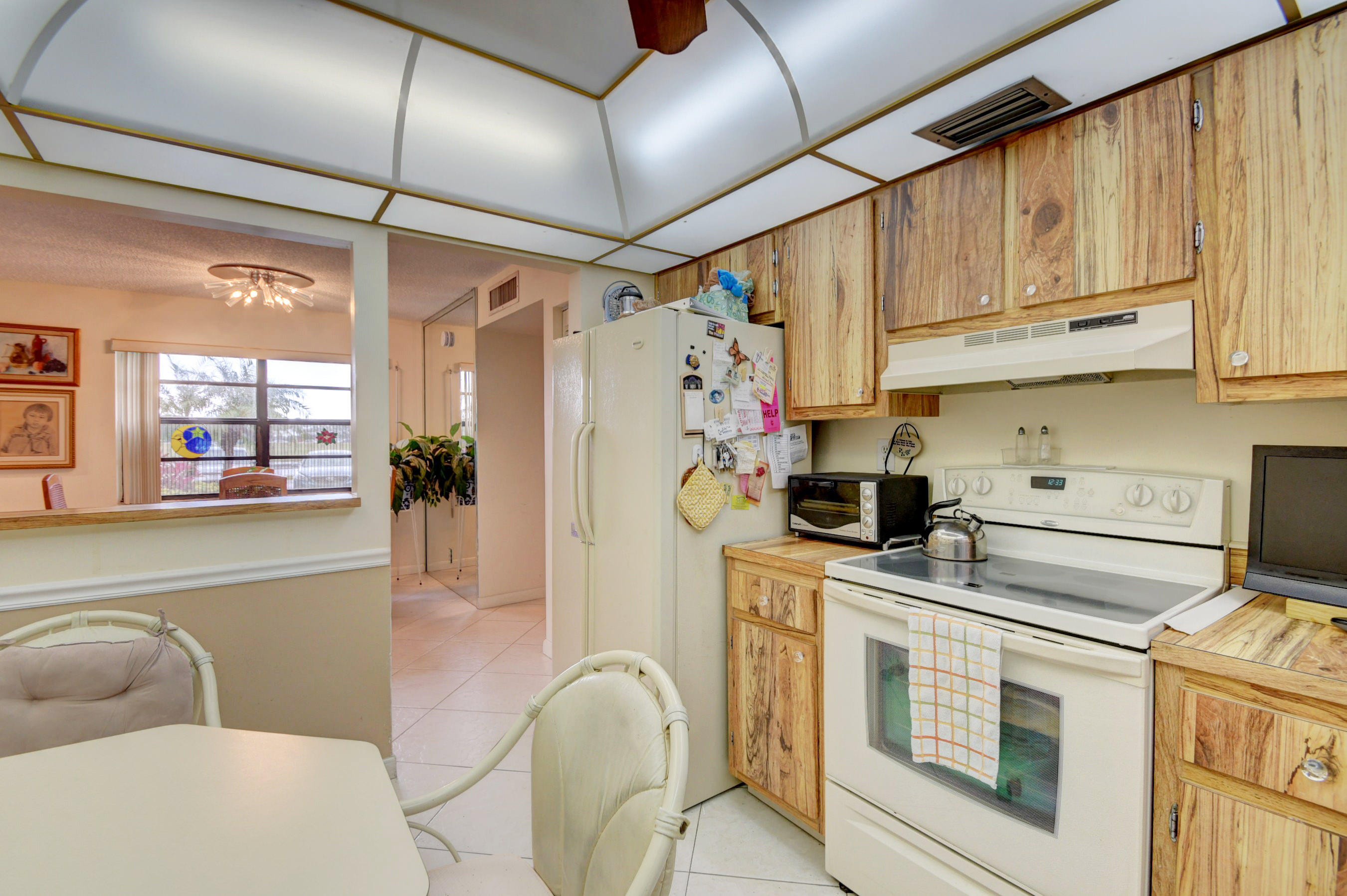 KINGS POINT - Residential