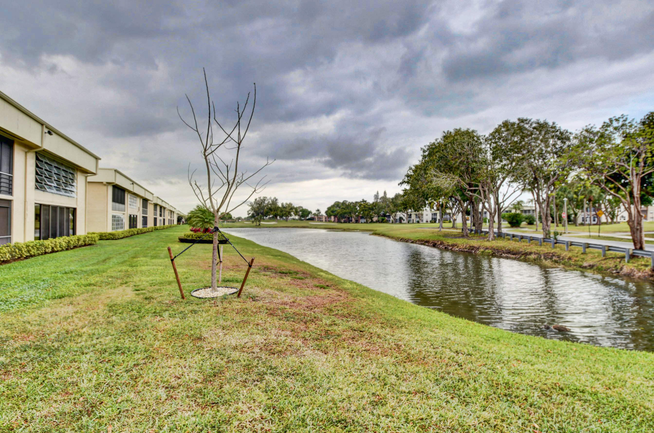 KINGS POINT - Residential