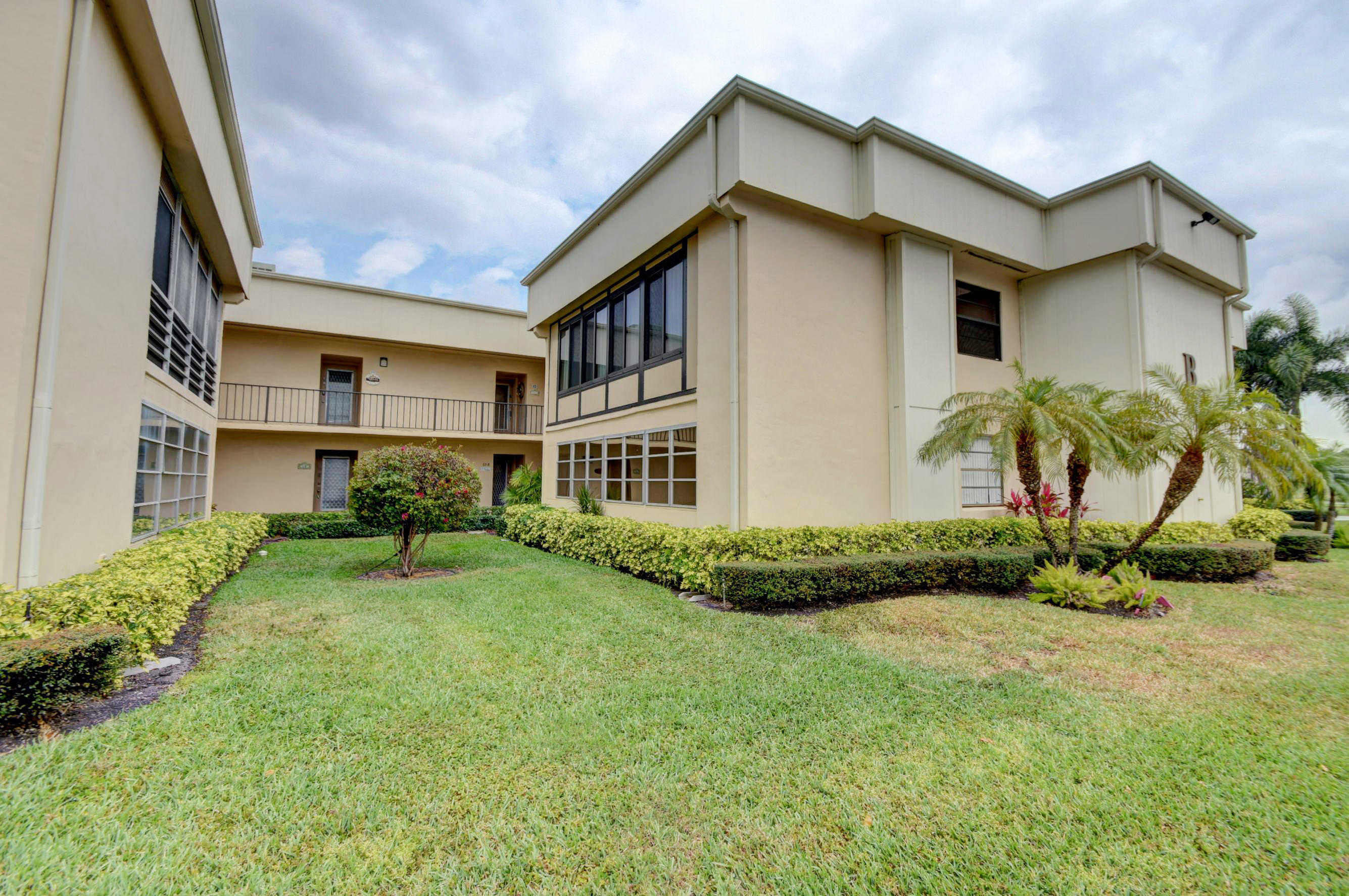 KINGS POINT - Residential